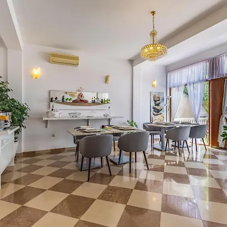 ゲストハウス San Rocco メドゥリン