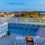 San Rocco Gostinjska kuća 3*